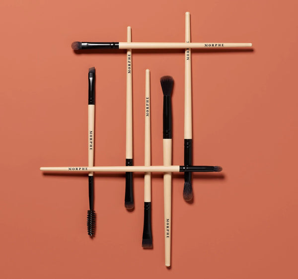 EARTH TO BABE - SET DE 7 BROCHAS PARA OJOS DE BAMBÚ / VEGANO